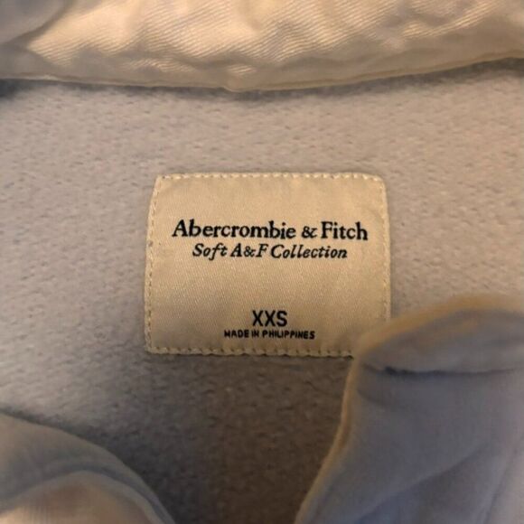 Cropped Rugby Polo Sweater - Picture 3 of 4